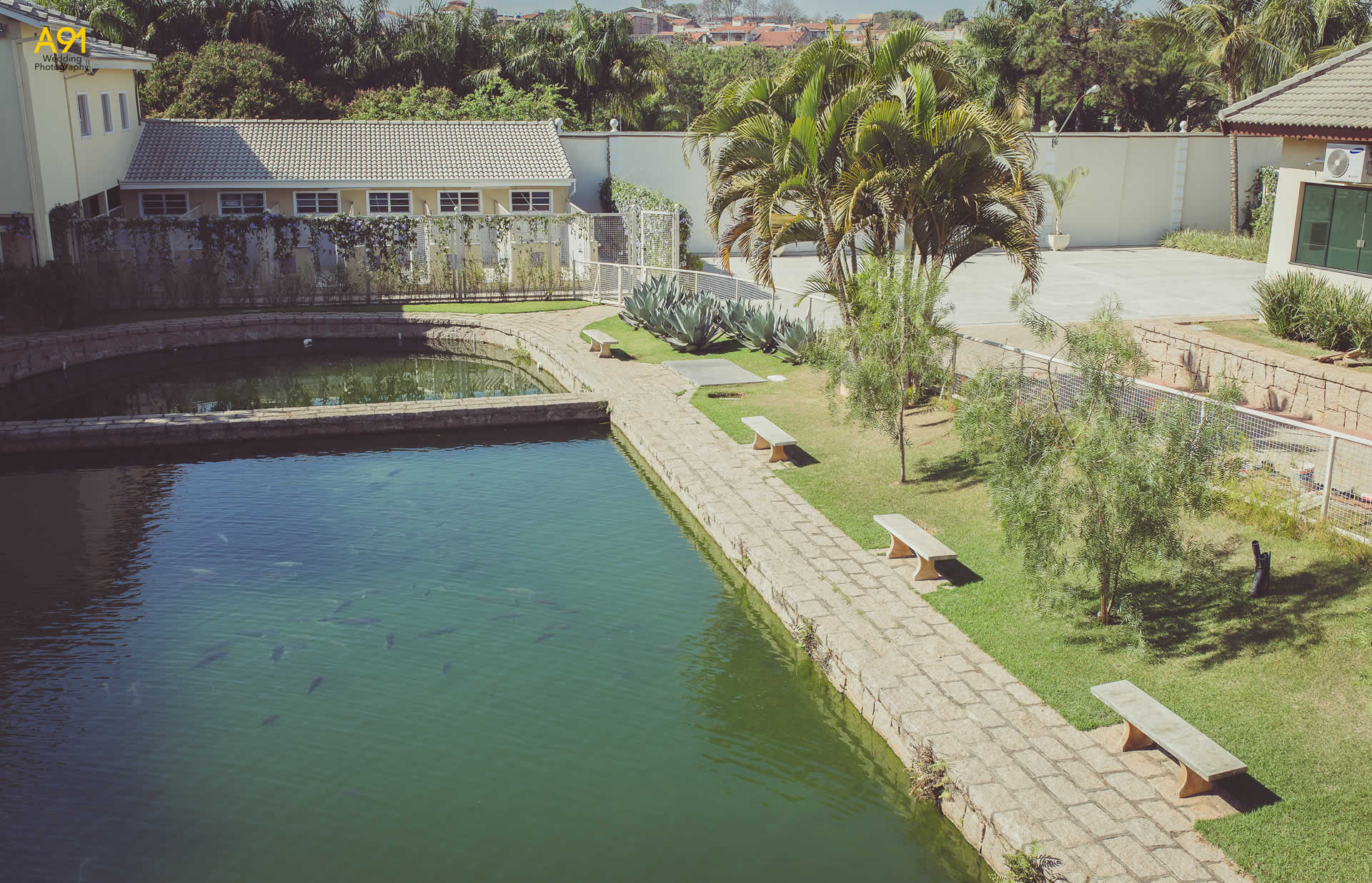 Free HTML5 Bootstrap Template by FREEHTML5.co