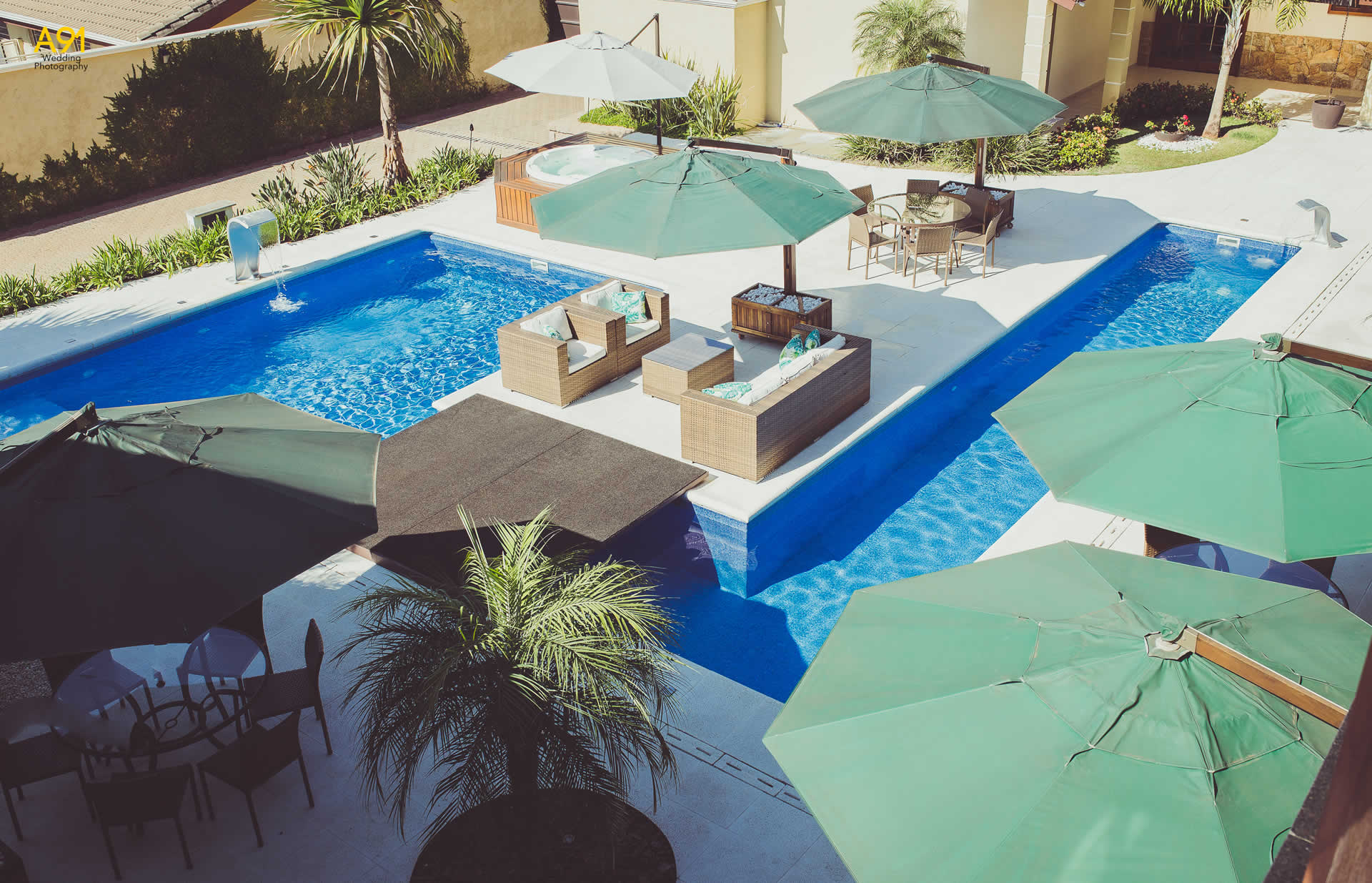 Free HTML5 Bootstrap Template by FREEHTML5.co